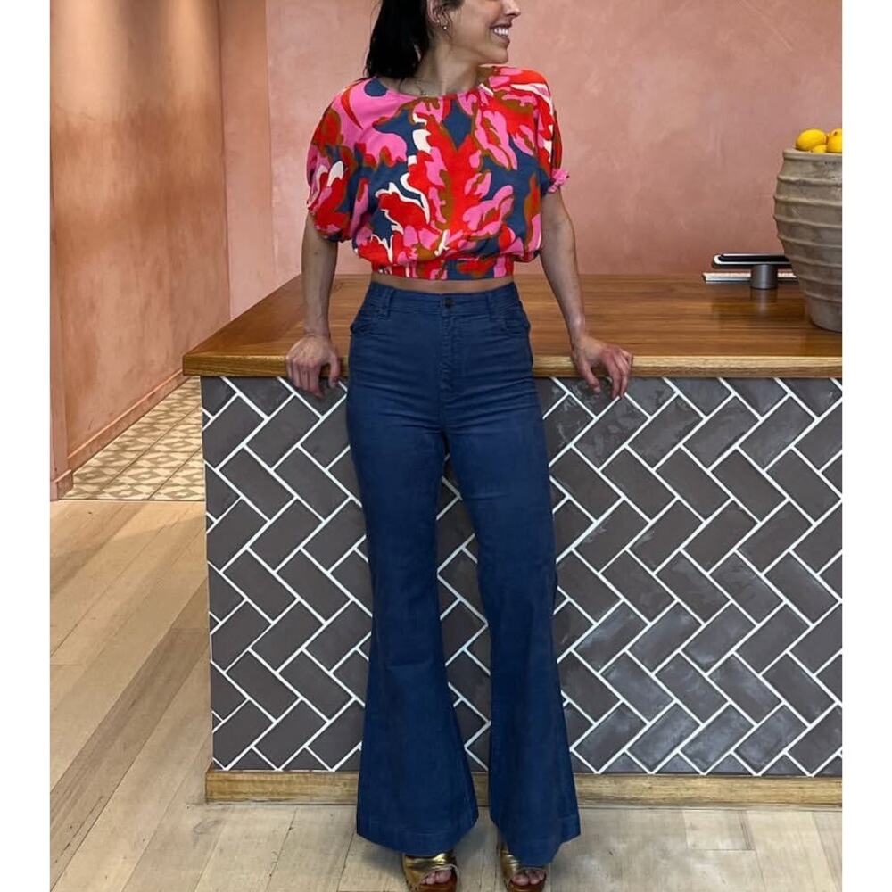 Mister Zimi Red Pink Abstract Crop Top